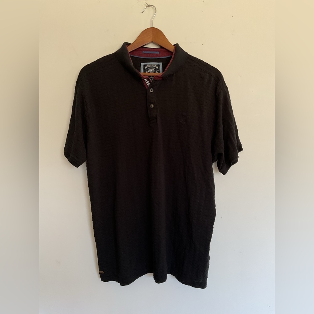 Black Polo Shirt with Textured Knit and Short Sleeves